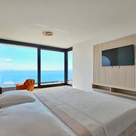 Holiday home White Podstrana