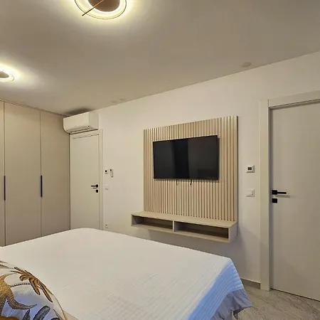 White Holiday home